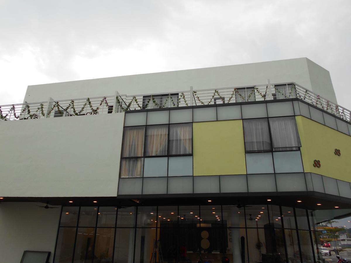 S8 Boutique Hotel Near Klia 1 & Klia 2 Sepang Exterior foto