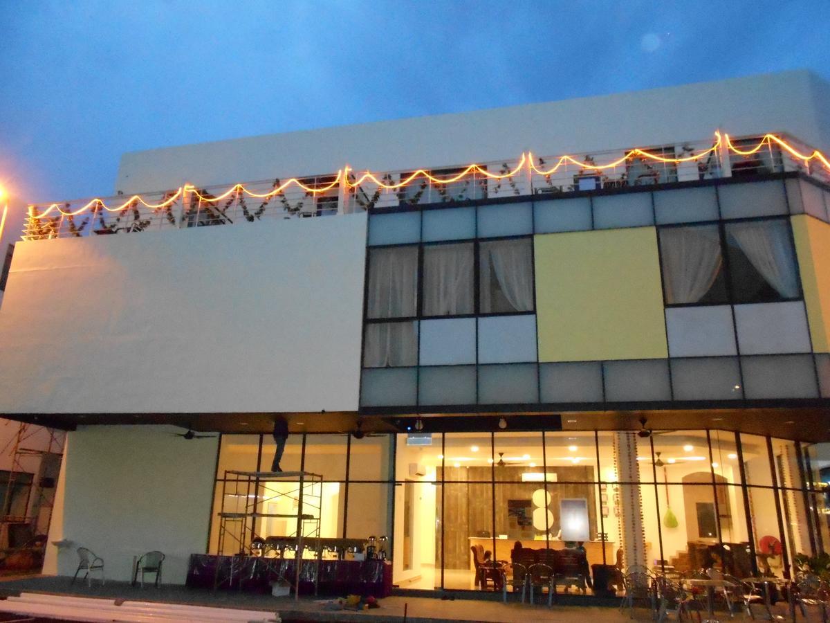S8 Boutique Hotel Near Klia 1 & Klia 2 Sepang Exterior foto